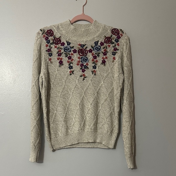Alfred Dunner Sweaters - Alfred Dunner Cream Sweater with Floral Embroidery